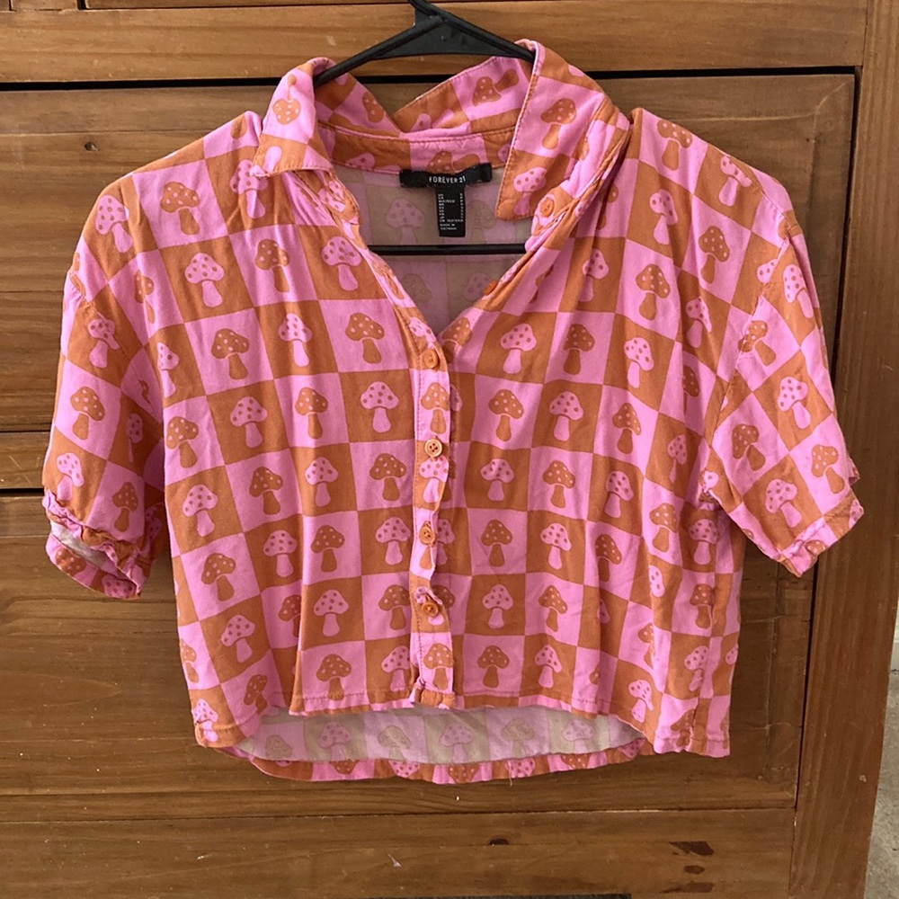 Forever 21 pink and orange women’s small short sleeve button up shirt